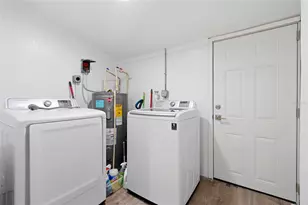 619 NW 7th Ave, Gainesville, FL 32601 - Photo 20