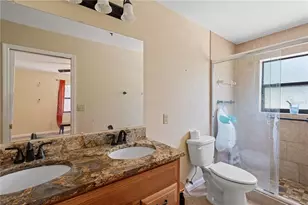 1717 NE 28th Ave, Gainesville, FL 32609 - Photo 12