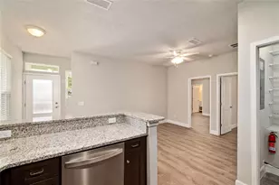 622 NW 3rd Ave, Gainesville, FL 32601 - Photo 22