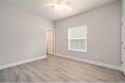 622 NW 3rd Avenue #7, Gainesville, FL 32601 - Photo 12