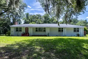 298 N Court St, Bronson, FL 32621 - Photo 1