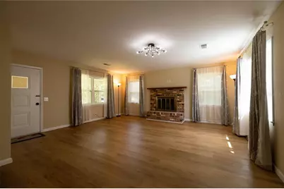 298 N Court Street, Bronson, FL 32621 - Photo 2