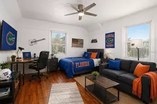949 SW 13th St, Gainesville, FL 32601 - Photo 12