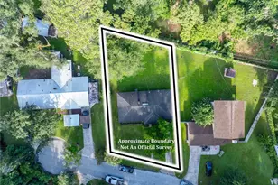 1443 SE Vale Ct, Lake City, FL 32025 - Photo 2