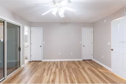 501 SW 75th Street #D13, Gainesville, FL 32607 - Photo 18
