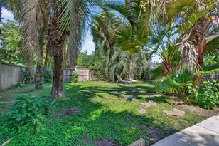 715 NW 22nd Ave, Gainesville, FL 32609 - Photo 46