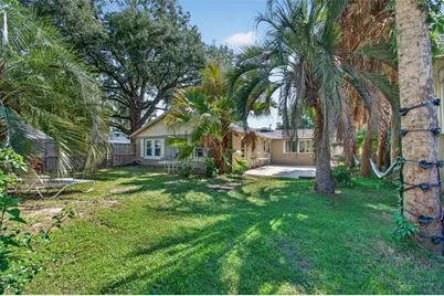 715 NW 22nd Avenue, Gainesville, FL 32609 - Photo 4