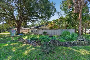 715 NW 22nd Ave, Gainesville, FL 32609 - Photo 10