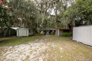 111 2nd St, Melrose, FL 32666 - Photo 40