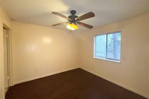 109 SE 16th Ave, Gainesville, FL 32601 - Photo 8