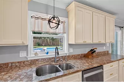 3862 NW 36th Place, Gainesville, FL 32606 - Photo 12