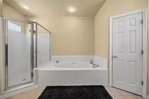 11684 NW 18th Pl, Gainesville, FL 32606 - Photo 16