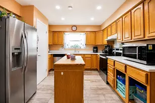 742 Bahia Cir, Ocala, FL 34472 - Photo 12