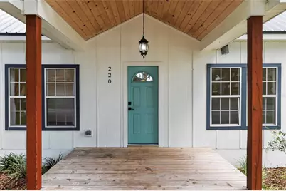 220 NE 1st Avenue, Williston, FL 32696 - Photo 2