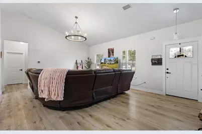 8071 NW 172nd Lane, Trenton, FL 32693 - Photo 6