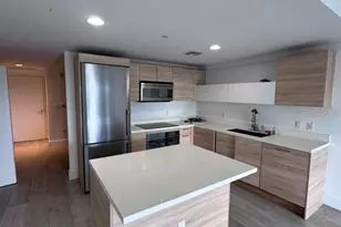 16385 Biscayne Blvd, North Miami Beach, FL 33160 - Photo 12