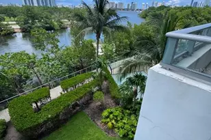 16385 Biscayne Blvd, North Miami Beach, FL 33160 - Photo 8