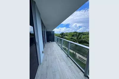 16385 Biscayne Boulevard #305, North Miami Beach, FL 33160 - Photo 6