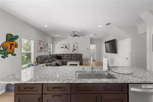 16 NW 29th St, Gainesville, FL 32607 - Photo 8