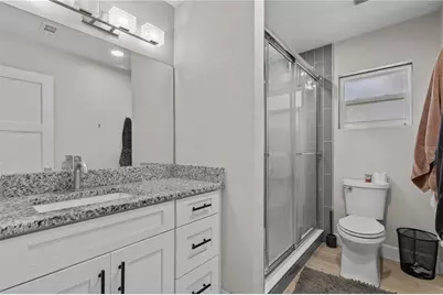 805 NW 40th Terrace, Gainesville, FL 32605 - Photo 24