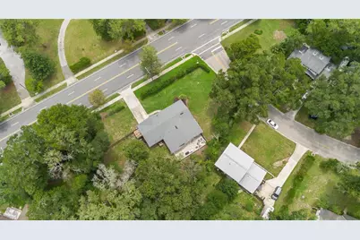 805 NW 40th Terrace, Gainesville, FL 32605 - Photo 30