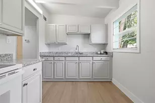 2832 NE 11th Terrace, Gainesville, FL 32609 - Photo 12