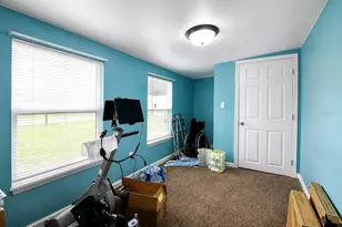 5811 11th St, Zephyrhills, FL 33542 - Photo 8