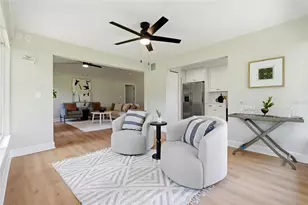 10521 NW 36th Pl, Gainesville, FL 32606 - Photo 12