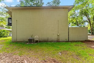 714 SW 69th St, Gainesville, FL 32607 - Photo 6