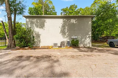 724 SW 68th Terrace, Gainesville, FL 32607 - Photo 6