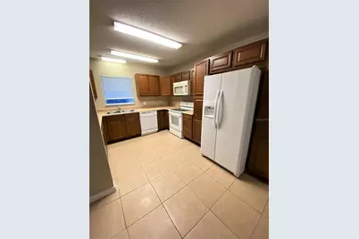 2431 NW 4th Terrace #2431, Gainesville, FL 32609 - Photo 4
