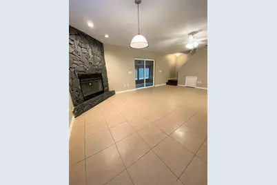 2431 NW 4th Terrace #2431, Gainesville, FL 32609 - Photo 16
