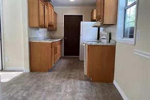1121 NW 6th Ave, Gainesville, FL 32603 - Photo 6