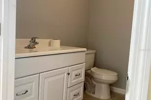 1121 NW 6th Ave, Gainesville, FL 32603 - Photo 8