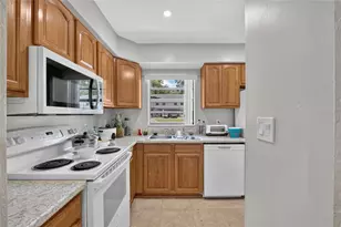4123 SW 15 Pl, Gainesville, FL 32607 - Photo 26