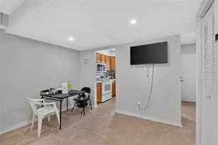 4123 SW 15 Pl, Gainesville, FL 32607 - Photo 24