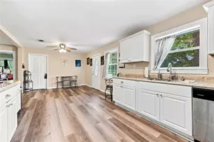 16488 SW 139th Ave, Archer, FL 32618 - Photo 8