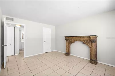 1015 SW 9th Street #D1, Gainesville, FL 32601 - Photo 16