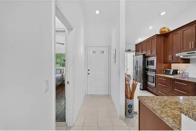 854 SW 51st Way, Gainesville, FL 32607 - Photo 8