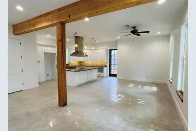 296 NW 12th Avenue, Gainesville, FL 32601 - Photo 6