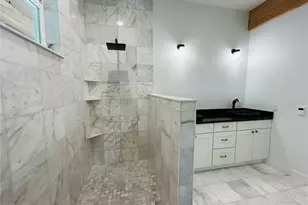 296 NW 12th Ave, Gainesville, FL 32601 - Photo 32