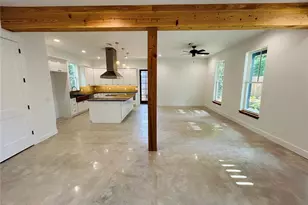 296 NW 12th Ave, Gainesville, FL 32601 - Photo 18