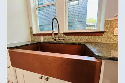 296 NW 12th Avenue, Gainesville, FL 32601 - Photo 8
