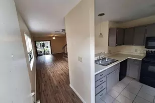 6111 SW 8th Pl, Gainesville, FL 32607 - Photo 8