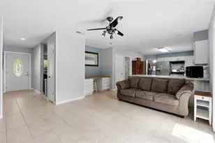 5 SW 41 St, Gainesville, FL 32607 - Photo 4