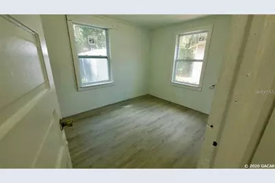432 SE 15th Street, Gainesville, FL 32641 - Photo 16