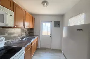 432 SE 15th St, Gainesville, FL 32641 - Photo 10