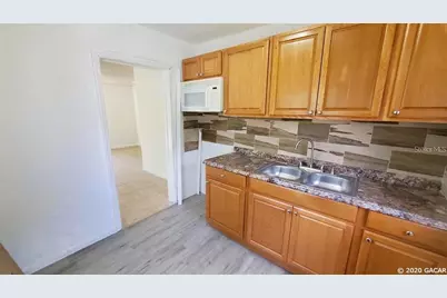 432 SE 15th Street, Gainesville, FL 32641 - Photo 12