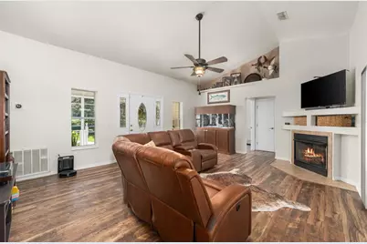 646 NE 2nd Street, Williston, FL 32696 - Photo 4