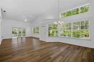 5040 SW 9th Ln, Gainesville, FL 32607 - Photo 2
